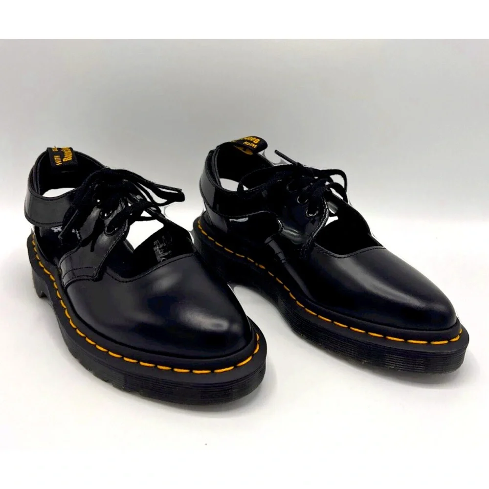 Dr. Martens Genna Cut Out 3 Hole Lace Up Leather Sandal Shoe | Women's 5 | NWOT